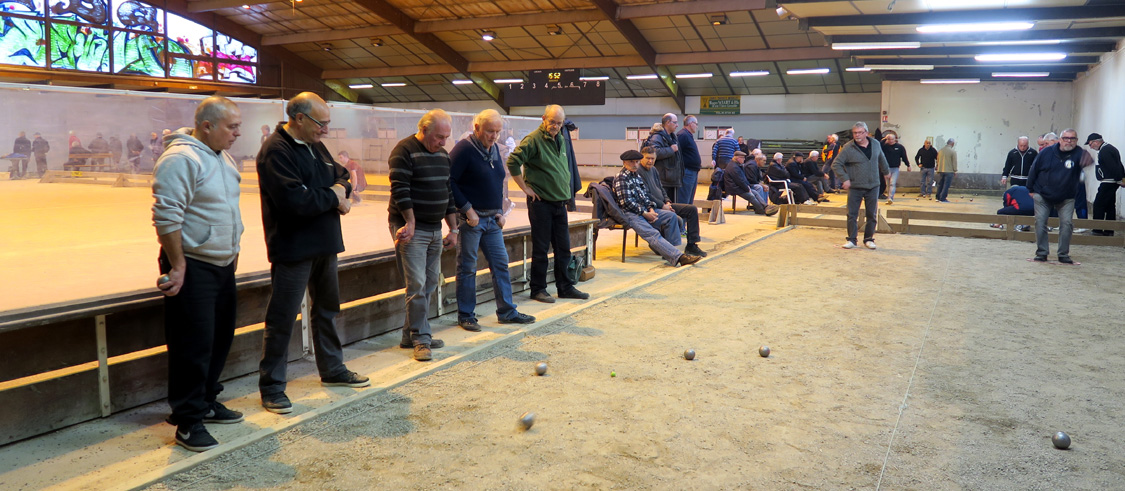 Mardi 10 janvier, au boulodrome Yves GIROUD….