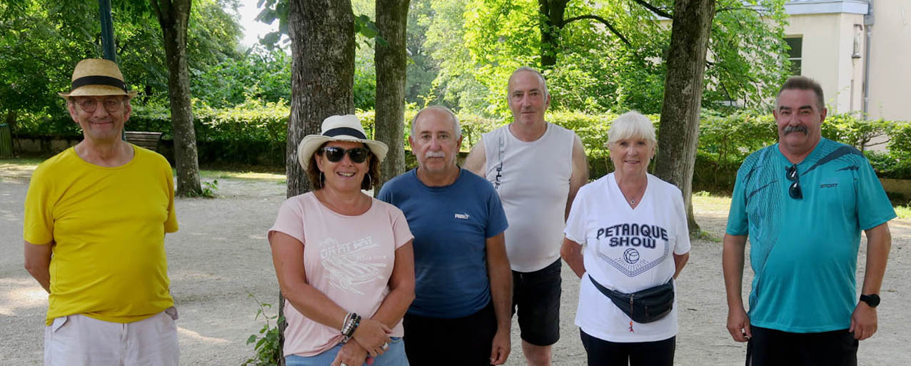 Pétanque et grillades-frites…Journée bien remplie!